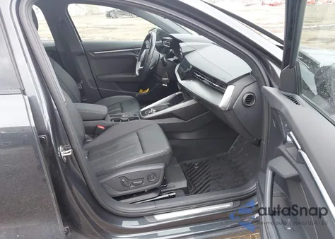 2023 Audi A3 Premium 40 Tfsi Front-Wheel Drive S Tronic z USA, uszkodzony, nr VIN WAUAUDGY5PA097628